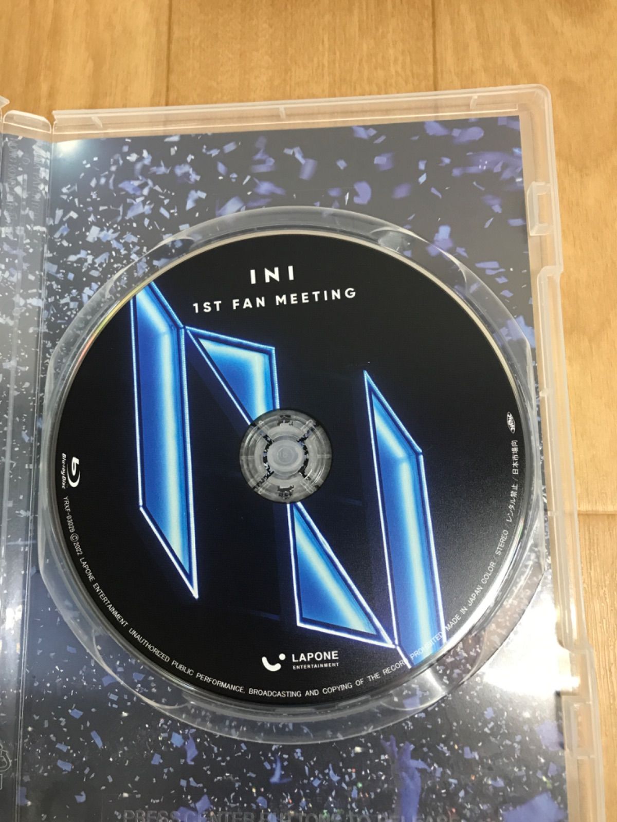 ☆【Blu-ray】INI 1ST FAN MEETING 池崎理人トレカ付き《HO03F》51742