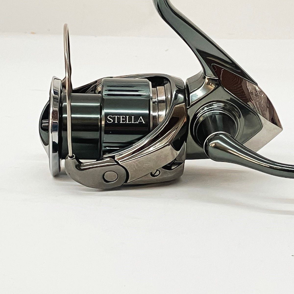 〇〇SHIMANO シマノ STELLA 22 ステラ C3000XG 043924 スピニング