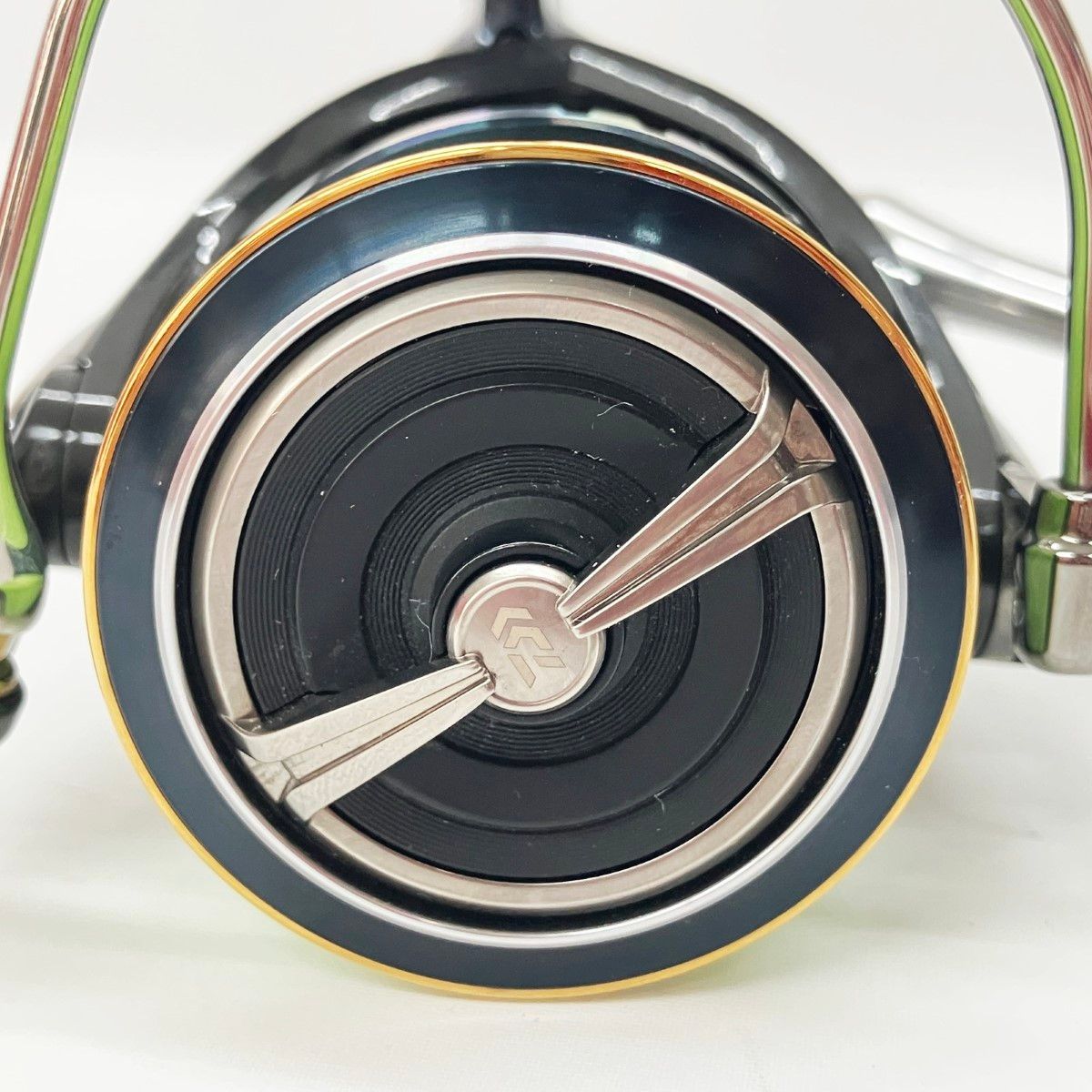 〇〇DAIWA ダイワ CERTATE LT 19 セルテート 3000-CXH 0060048 スピニングリール