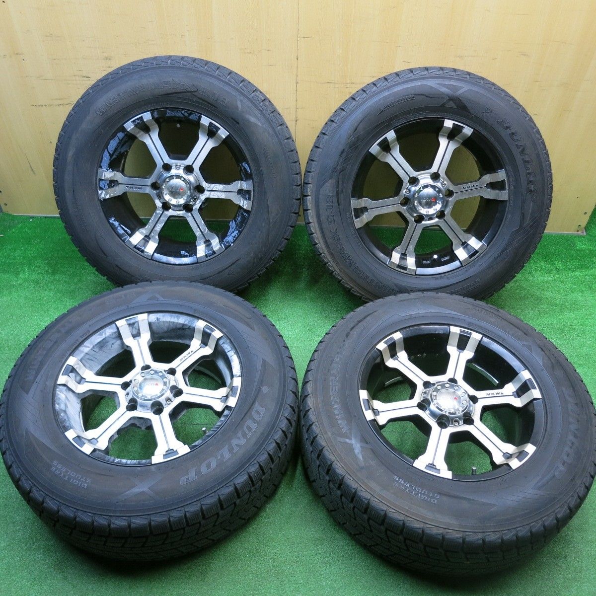 バリ溝 9 5分 MKW MK 36 265 65 R 17 スタッドレス ダンロップ ウインターマックス SJ 8 17インチ PCD 139 7 6 H ス