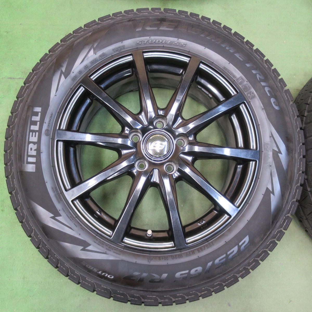  キレイ スタッドレス 225 65 R 17 ピレリ アイスアシンメトリコ ストレンジャー 17インチ PCD 114 3 5 H 5112812イス 17インチ タイヤ ホイールセット
