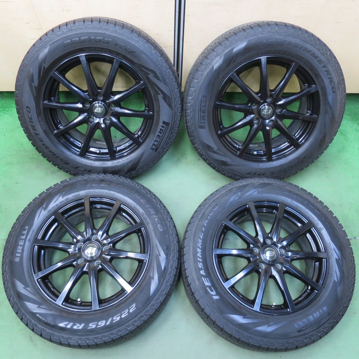 キレイ☆スタッドレス 225/65R17 ピレリ アイスアシンメトリコ