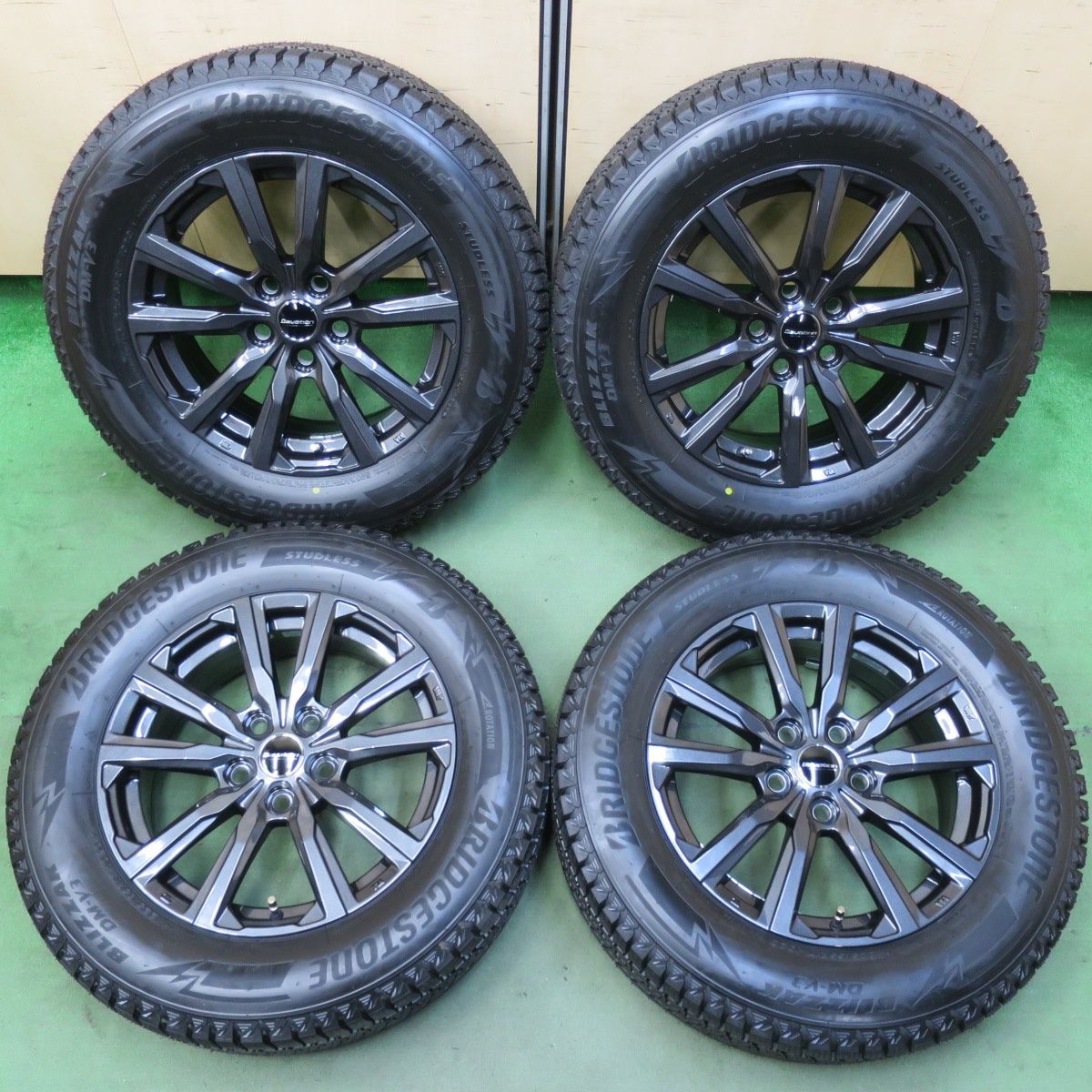24年 40系 アルファード 等 Devotion AME 225 65 R 17 スタッドレス ブリヂストン ブリザック DM V 3 17インチ ディヴォーション PCD 120 5 H 5112604イス