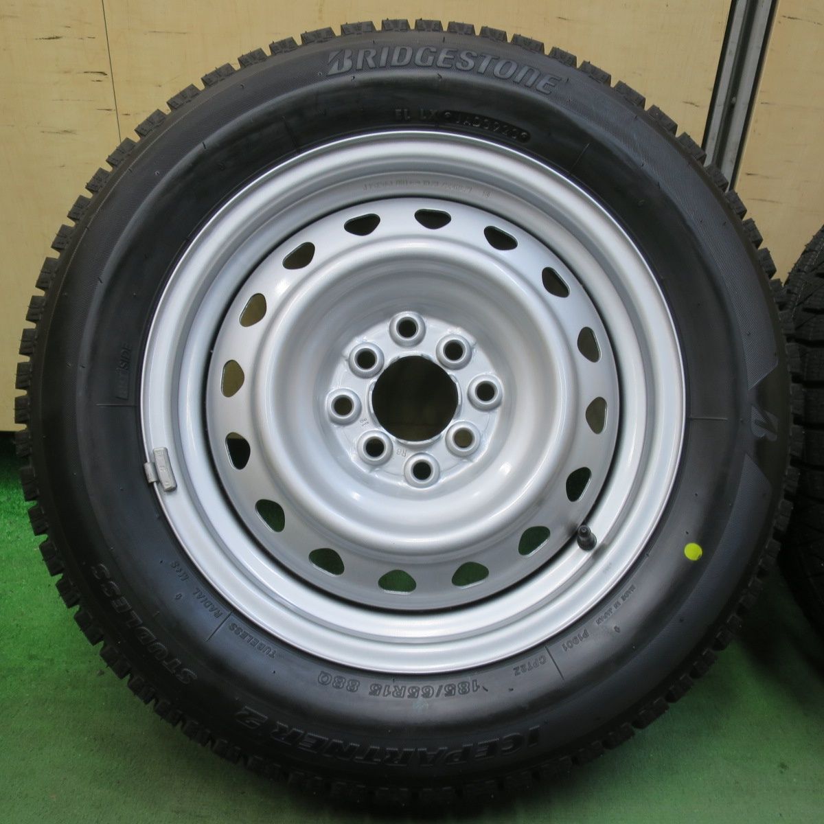 未使用！23年☆スタッドレス 185/65R15 ブリヂストン アイスパートナー