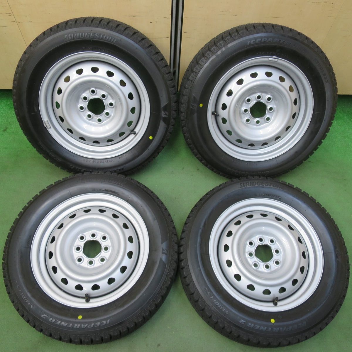 未使用！23年☆スタッドレス 185/65R15 ブリヂストン アイスパートナー
