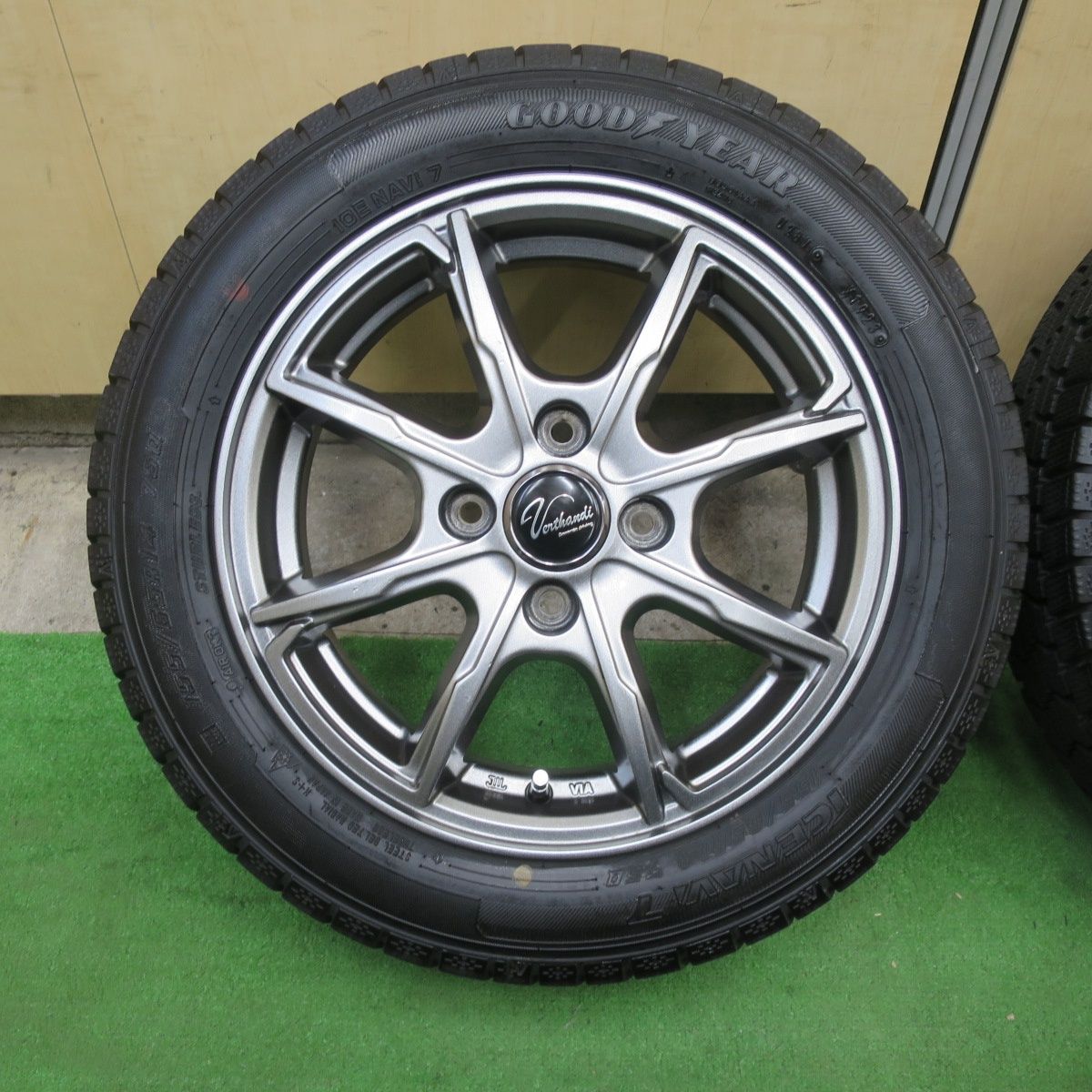 バリ溝 23年 9 5分以上 スタッドレス 155 65 R 14 グッドイヤー アイスナビ7 Verthandi ヴェルザンディ ヴェルサンディ 14インチ PCD 100 4 H ス
