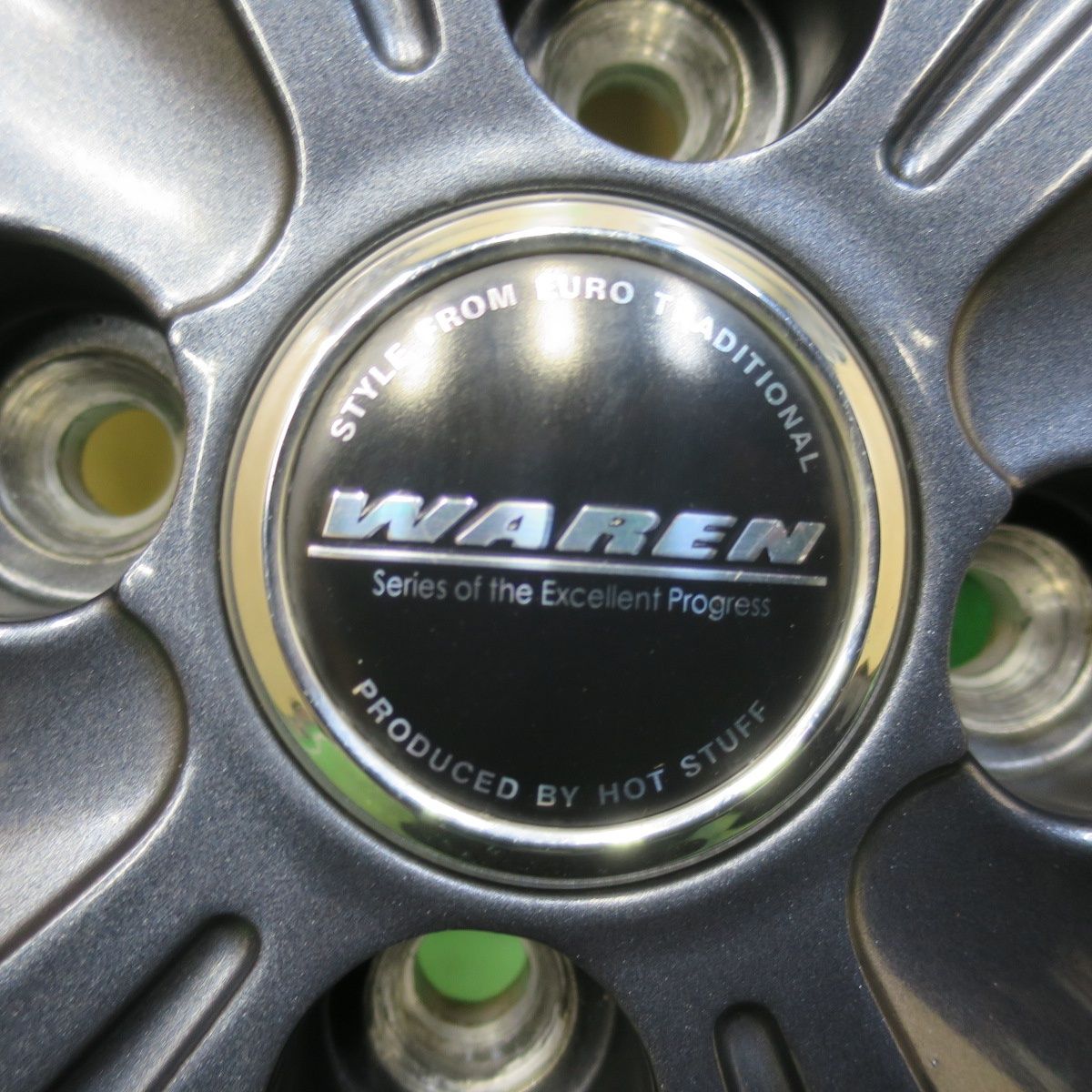 バリ溝 キレイ 9分 スタッドレス 185 60 R 15 ダンロップ ウインターマックス WM 02 WAREN ヴァーレン 15インチ PCD 100 4 H 5112707イス 加速性能 15インチ 