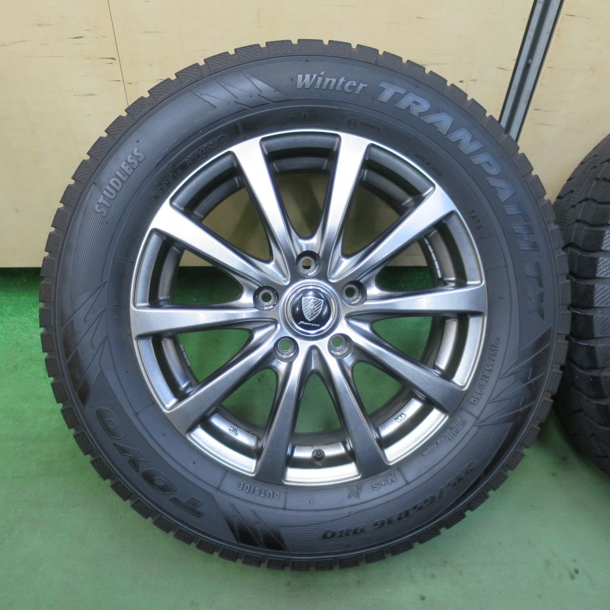 バリ溝 21年 キレイ 9分 スタッドレス 215 65 R 16 トーヨー ウインター トランパス TX MANARAY SPORT マナレイ スポーツ 16インチ PCD 114 3 5 H ス