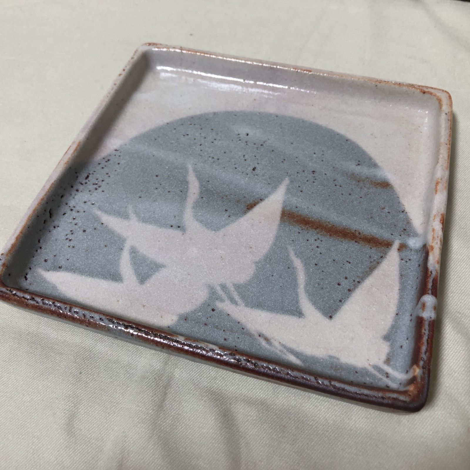 ☆358 未使用 仙山窯 安藤日出武作 美濃焼 陶器 食器 皿 木箱入り