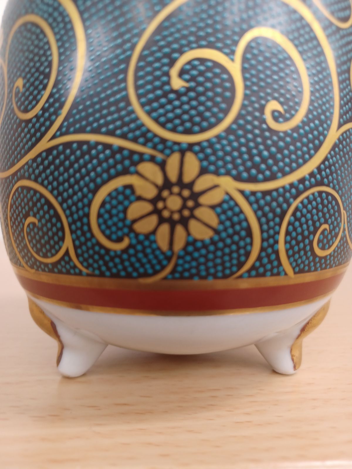 九谷焼 香炉 青粒鉄仙 九谷良山作 唐草 - メルカリ