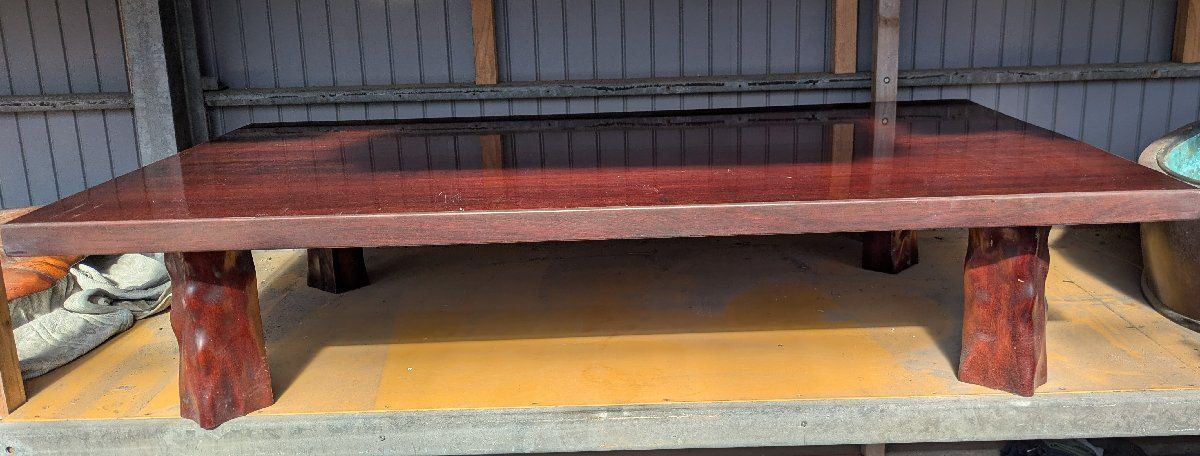 木製テーブルです 外寸150 89 高さ32㎝です 重さあります テーブル厚み約4㎝