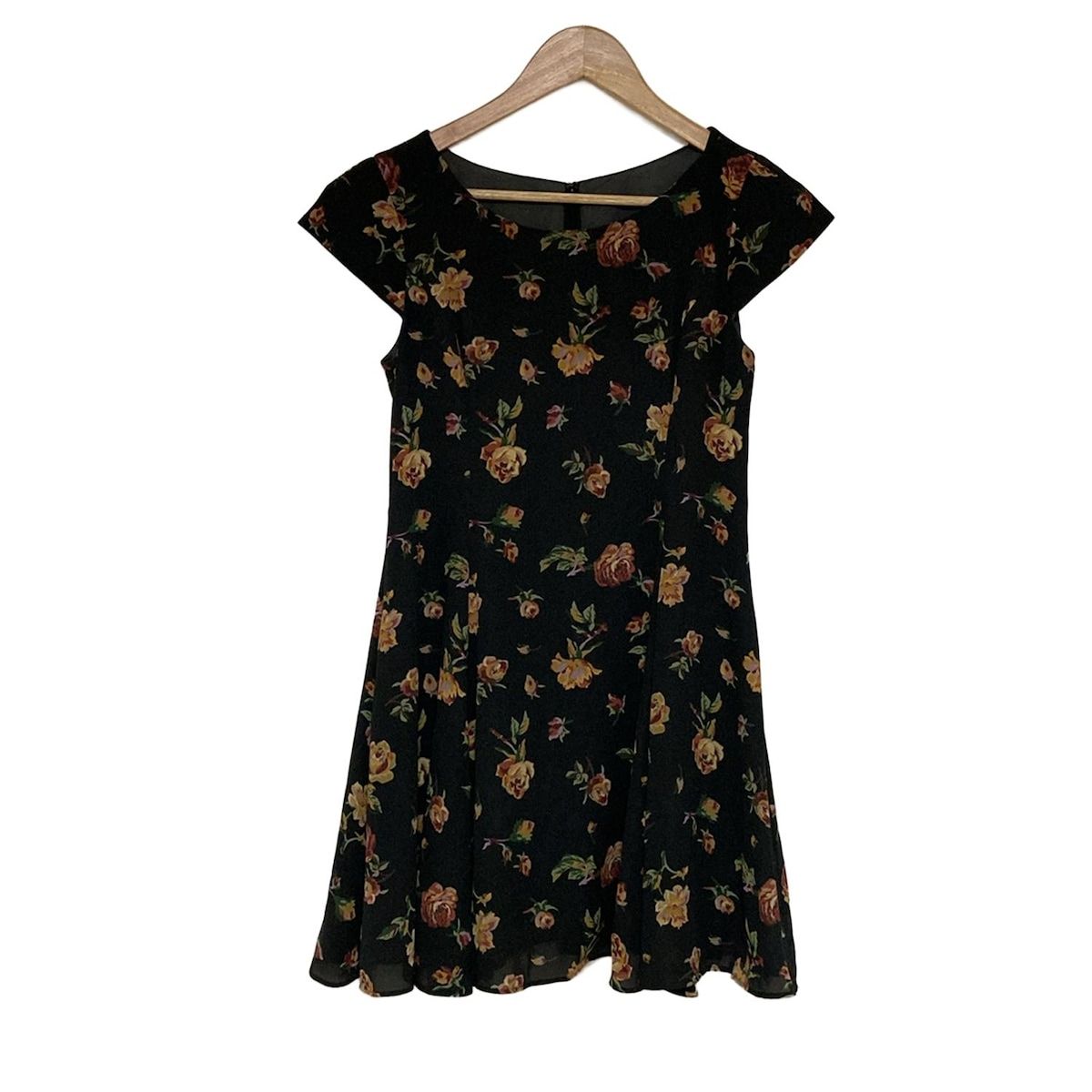 ロイスクレヨン　ワンピース Lois CRAYON(ロイスクレヨン) ワンピース サイズM レディース美品 - 黒