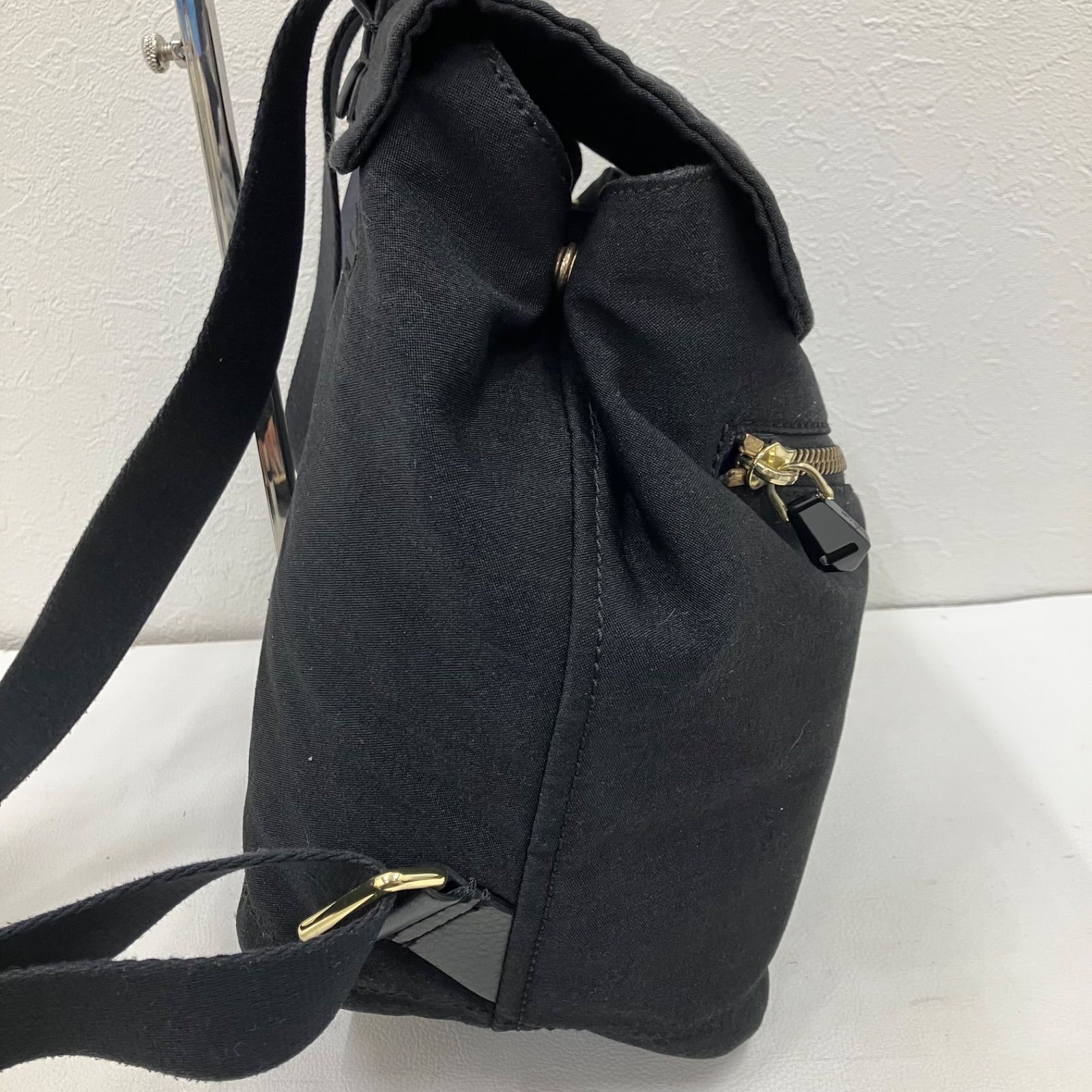 レディース Kipling バックパック ブラック モンキーチャーム付 キプリング