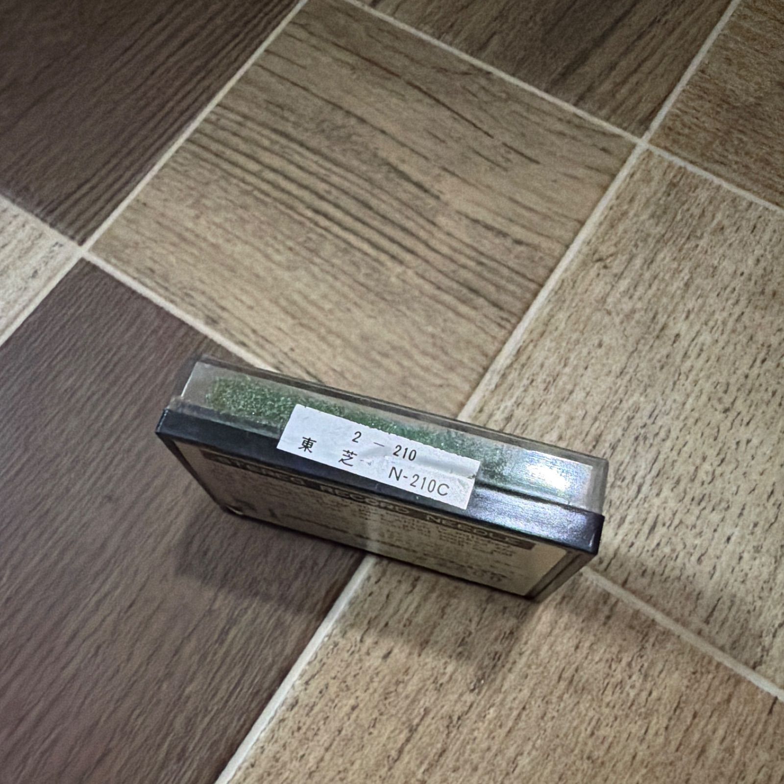 東芝 N-210C 11個セット レコード用 交換針 レコード針 LPM19 楽天市場】東芝 レコード針の通販