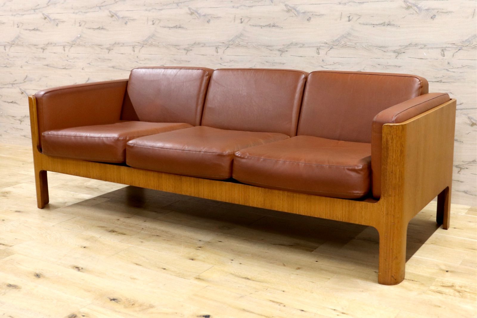 天童木工 Tendo HACO ハコ チーク材 ジャパニーズモダン ヴィンテージ 3人掛けソファ 3シーター 合皮 剣持勇