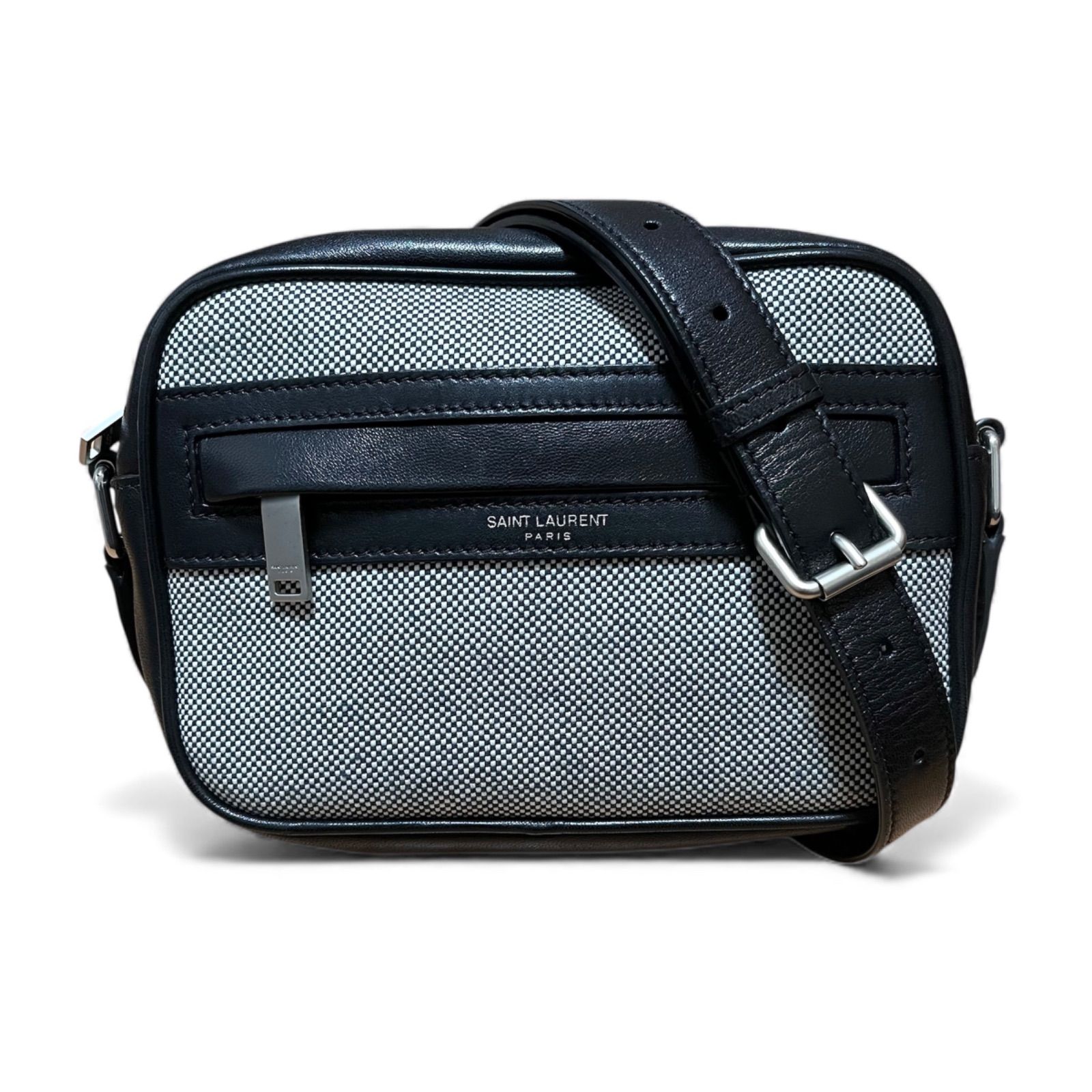 SAINT LAURENT ショルダーバッグ　カメラバッグ　647179 美品 Saint Laurent サンローラン カメラバッグ ショルダーバッグ レザー