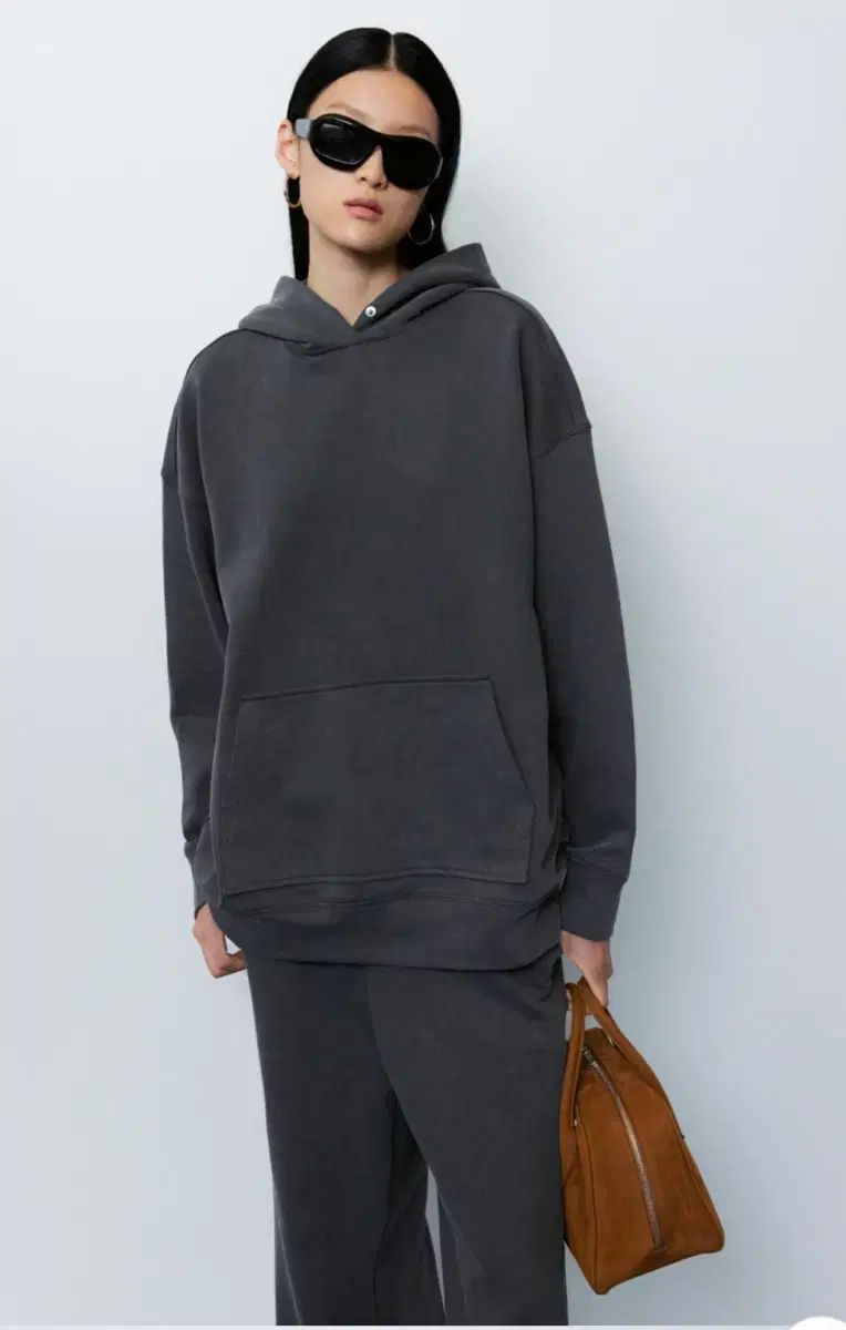 オル ピグメント WHO フード パンツ セットアップ 新商品