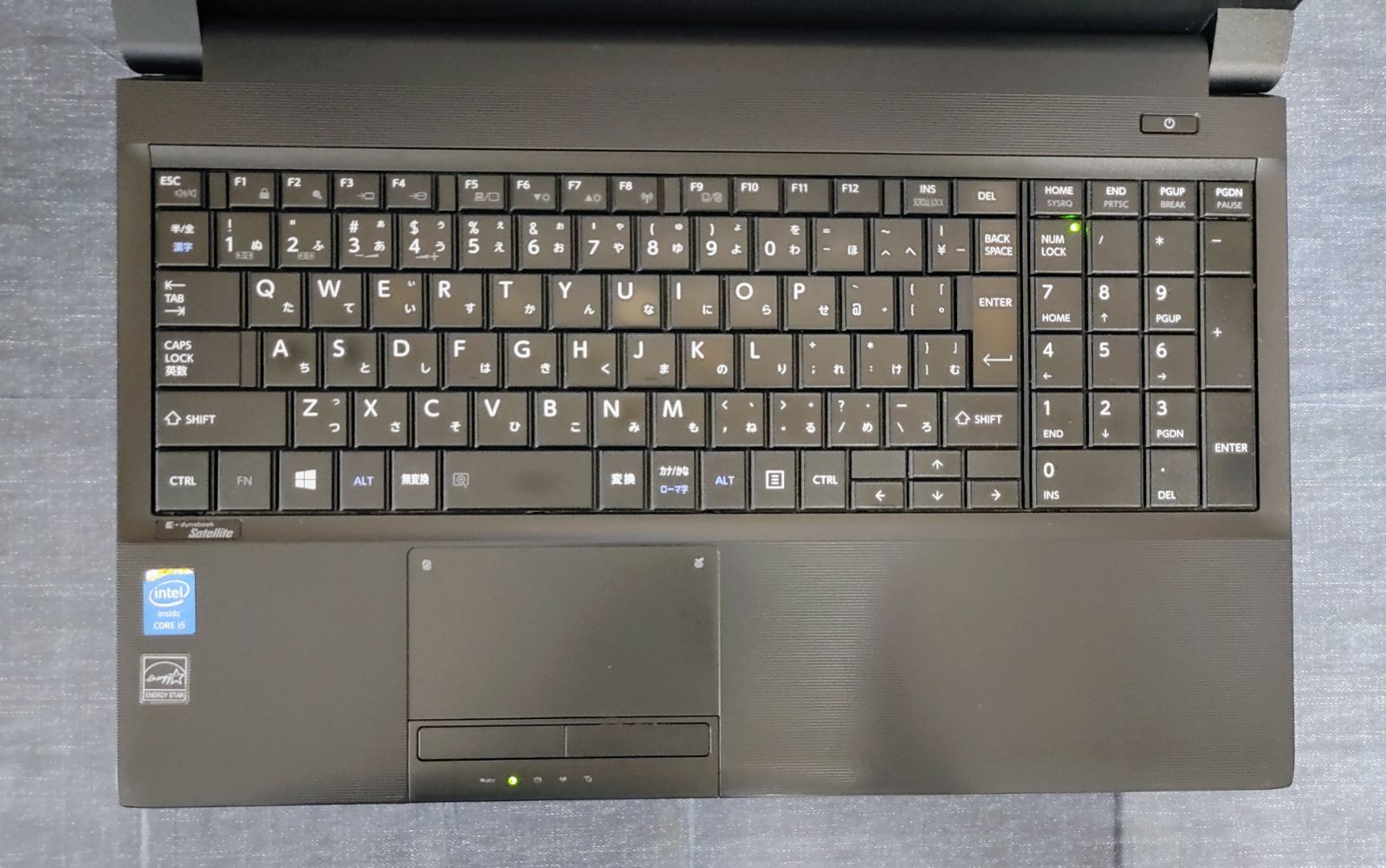 TOSHIBA dynabook Corei5 メモリ8GB SSD256GB 大画面 DVD Webカメラ