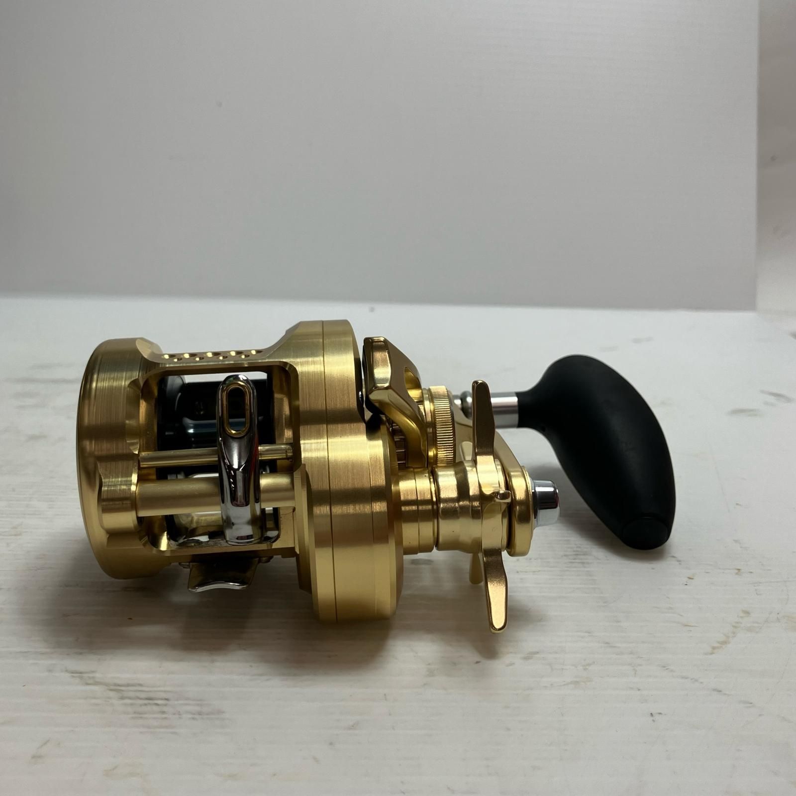 SHIMANO シマノ リール ベイトリール 22オシアコンクエスト 301 PG 044433