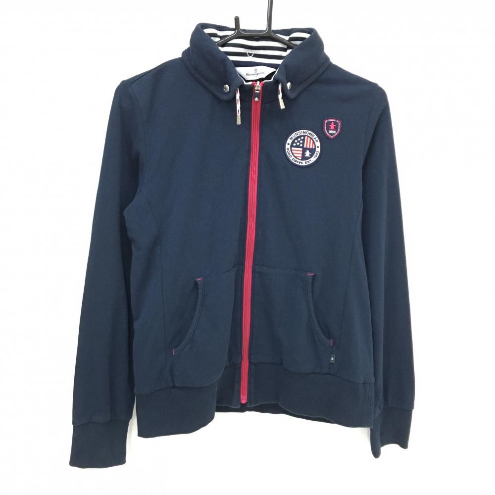 マンシングウェア ジャケット ネイビー×ピンクレッド ロゴワッペン