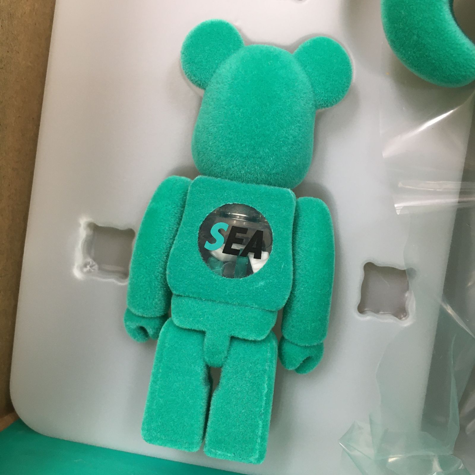 三沢店29-14-1202】BE@RBRICK × ATMOS × WIND AND SEA TYPE-2 100 