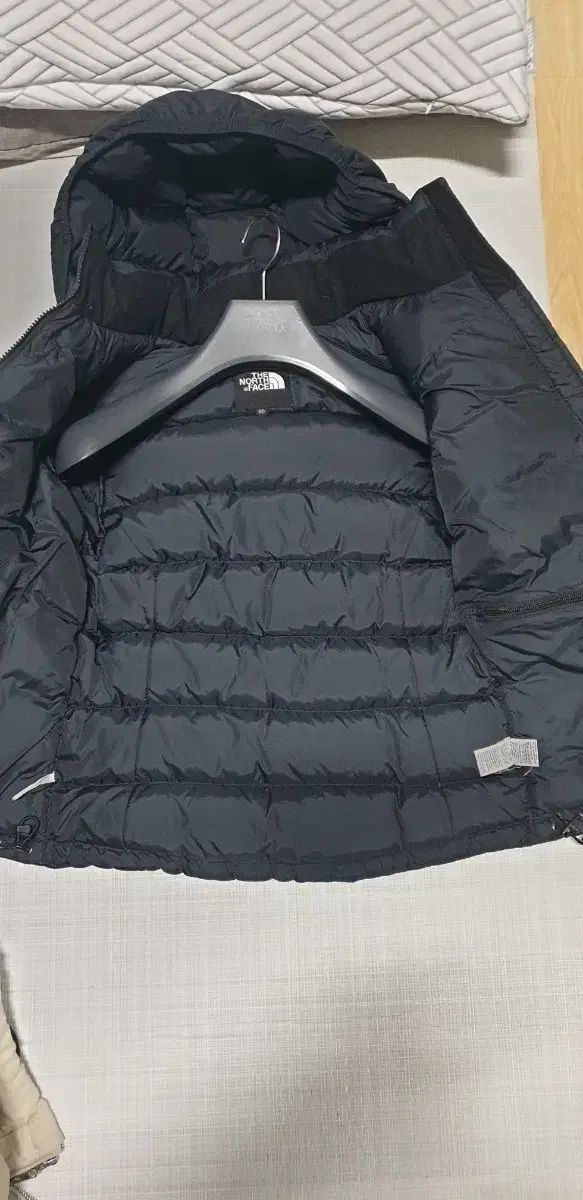  THE NORTH FACE 700 ヌプシ2 ダウン S その他 アウター