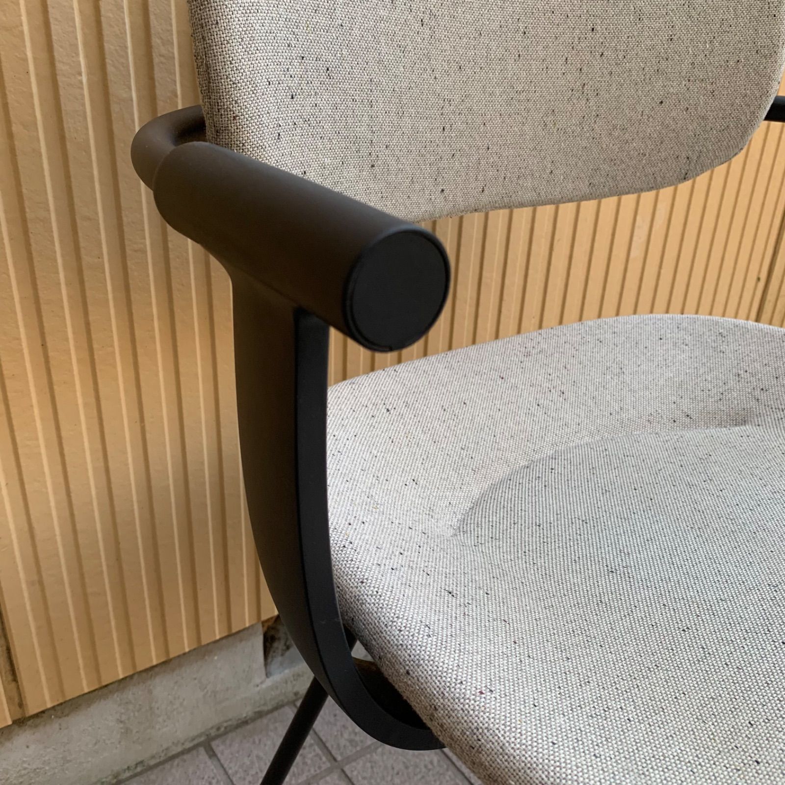 バーテブラ03 4本脚