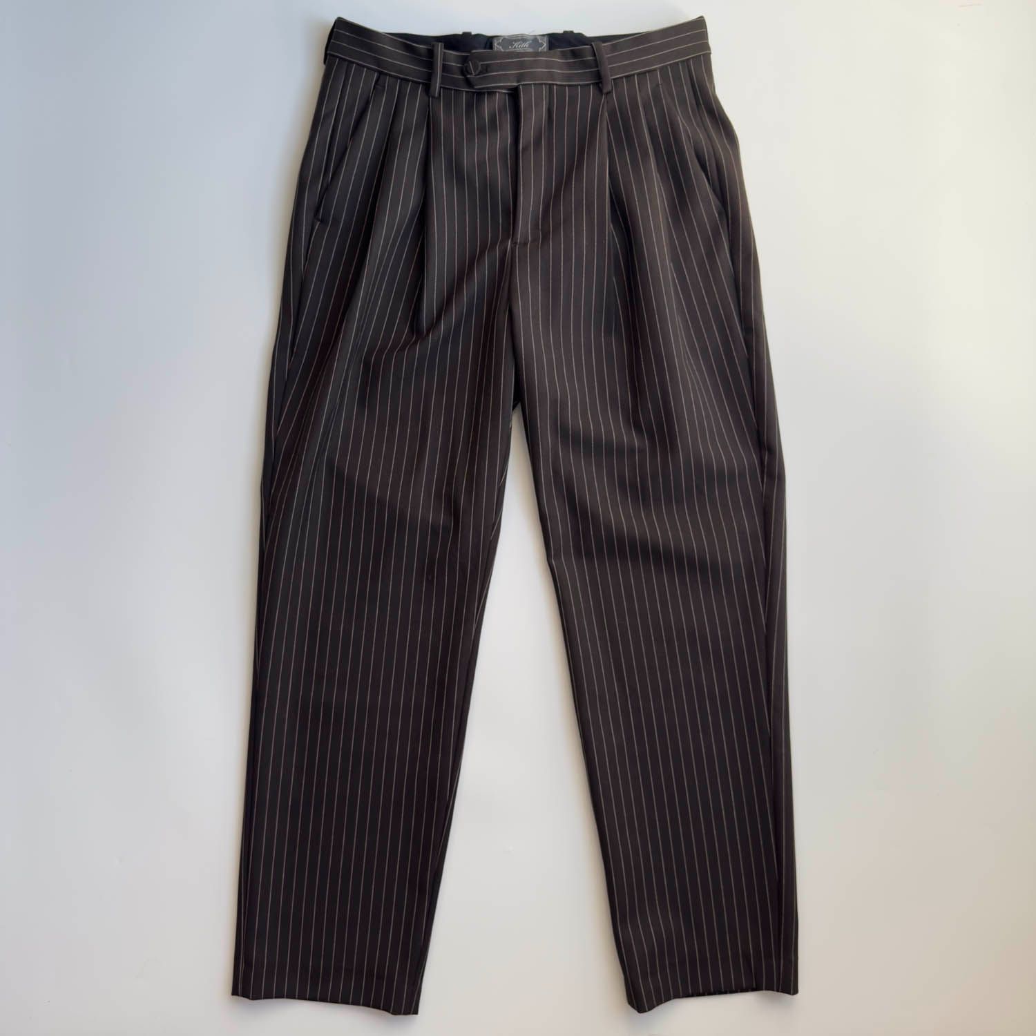 KITH キス ツータック ピンストライプ スラックス パンツ サイズ46