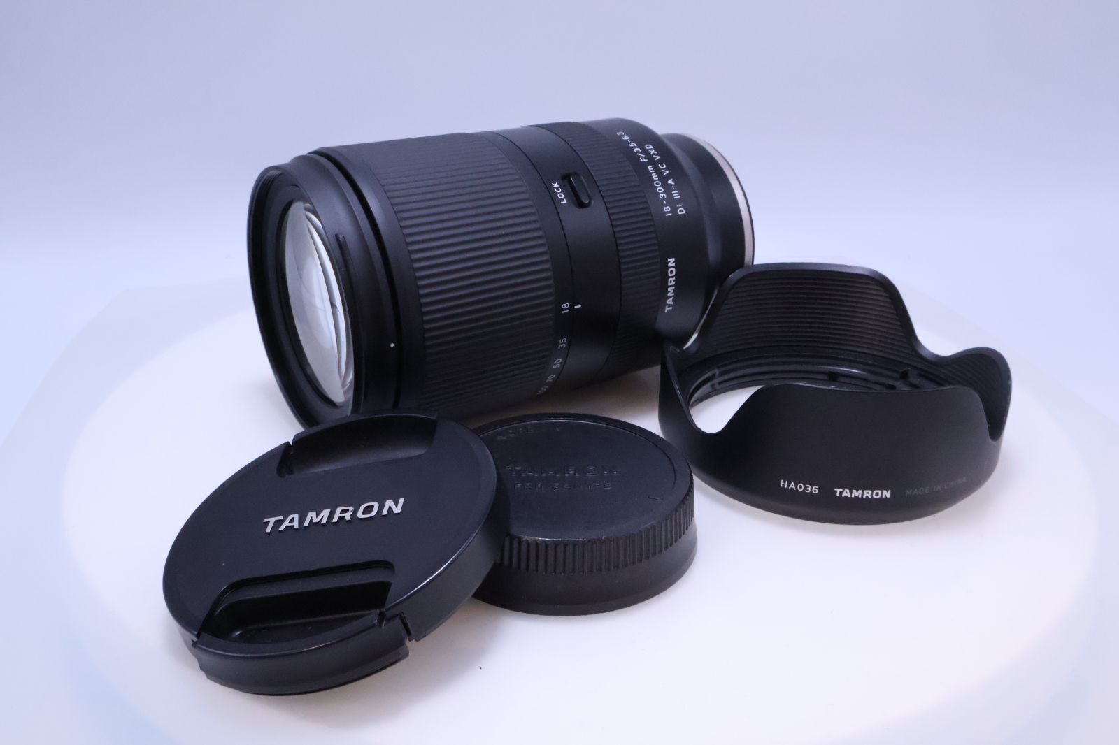 TAMRON 18-300 mm F 3.5-6.3 Di III-A VC VXD ソニーEマウント用 B 061 S