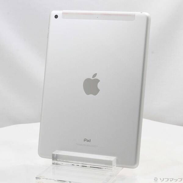 中古品〕 iPad 第5世代 32GB シルバー MP1L2J／A docomoロック解除SIM
