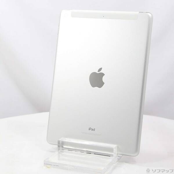 中古品〕 iPad 第5世代 32GB シルバー MP1L2J／A docomoロック解除SIM
