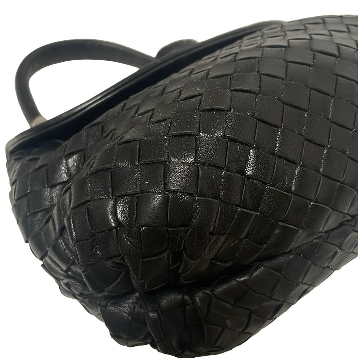 BOTTEGA VENETA(ボッテガヴェネタ) ハンドバッグ イントレチャート 黒