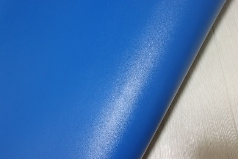  マリンブルー 220 ds クロム革 牛革 国産 レザー スムース はぎれ 一枚革 レザークラフト 革 皮 本革 diy 生地 材料 生地/糸 手芸素材 材料