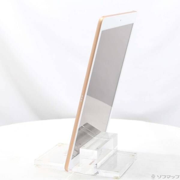 〔 品〕 iPad 第8世代 32 GB ゴールド PYLC 2 J A Wi Fi 258