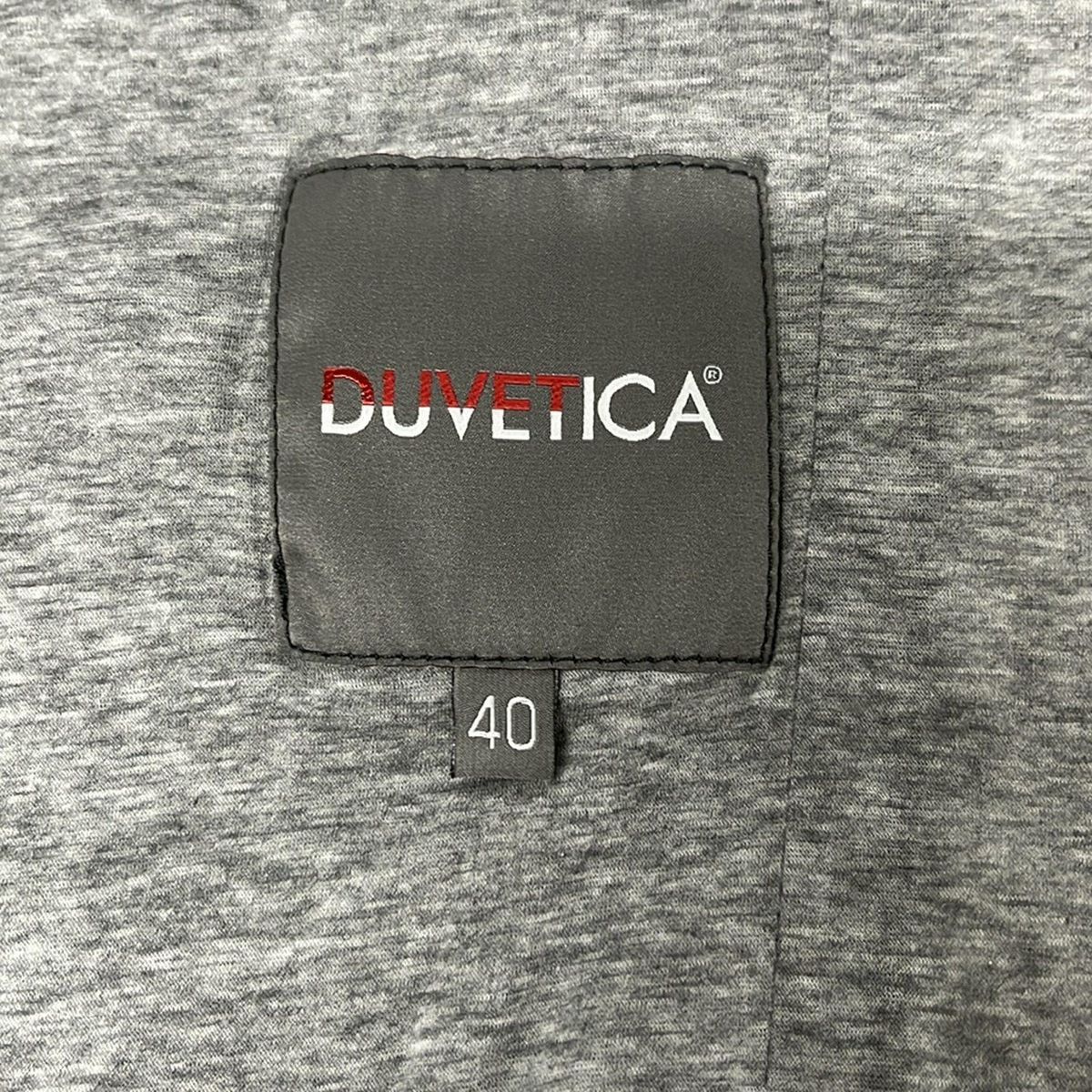 DUVETICA(デュベティカ) ダウンベスト サイズ40 M 本物 レディース美品