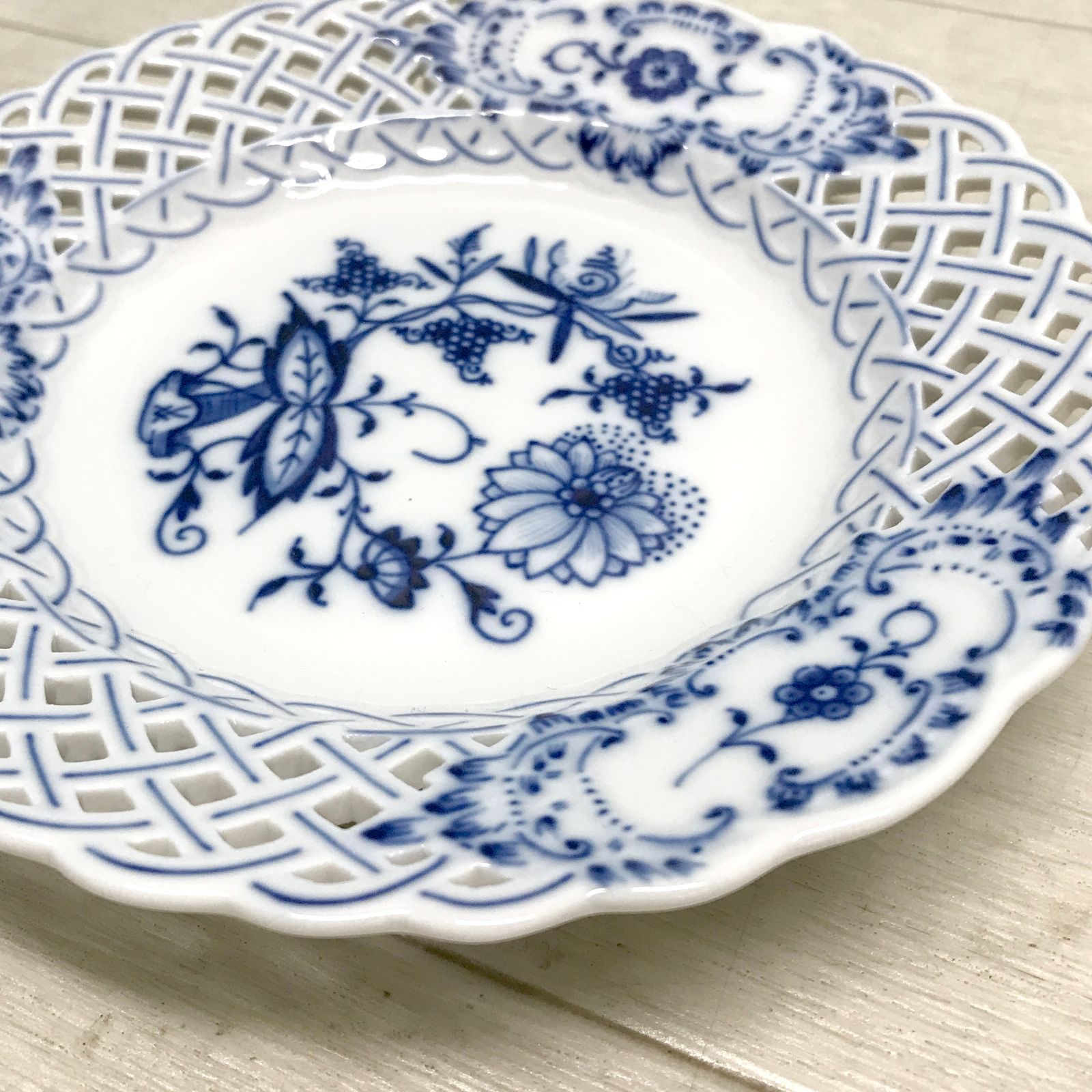 マイセン MEISSEN 透かし飾り皿 レースプレート ブルーオニオン800101