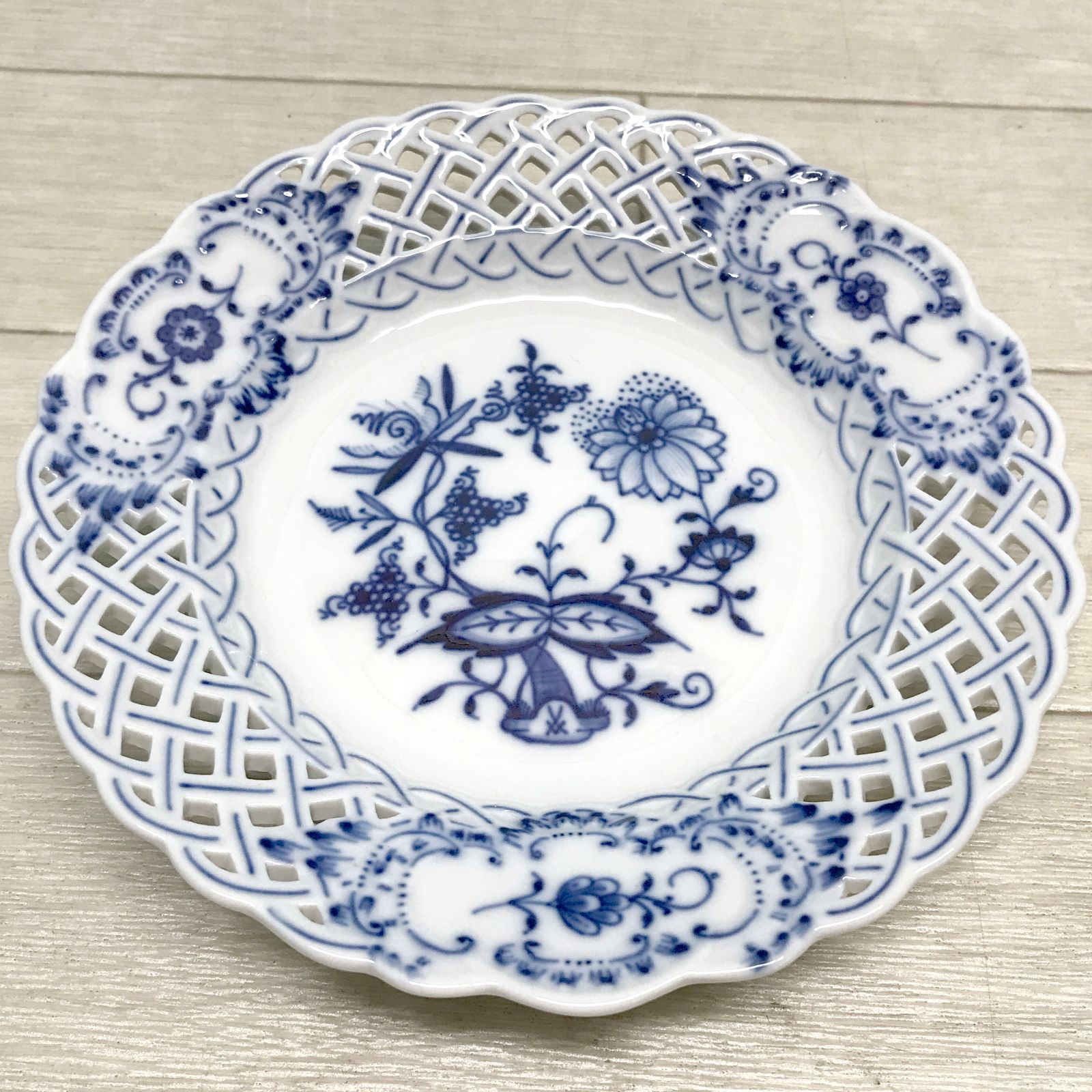 マイセン MEISSEN 透かし飾り皿 レースプレート ブルーオニオン800101
