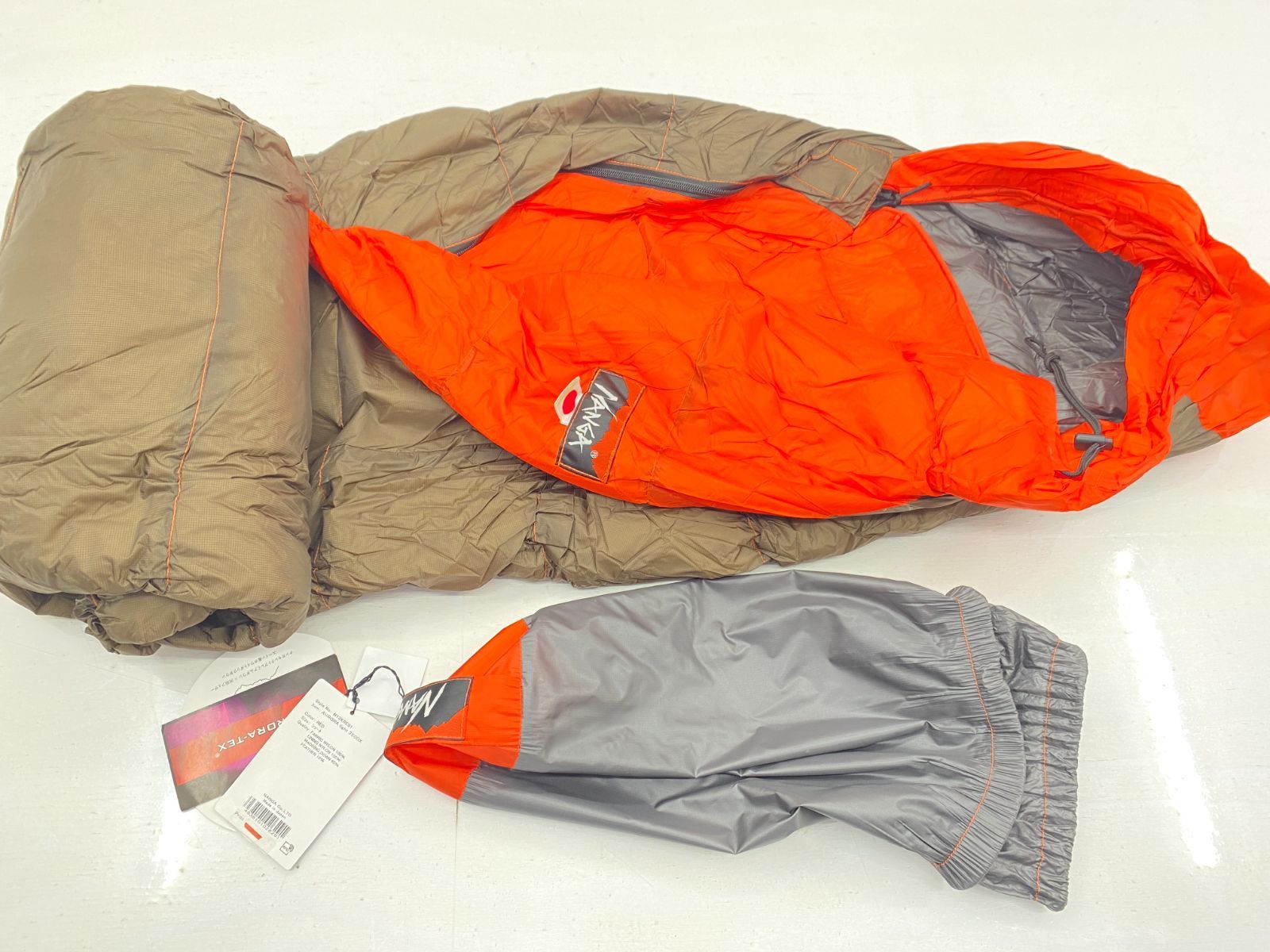  盛岡59 0022 NANGA ナンガ マミー型シュラフ 寝袋 AURORA light 350 DX オーロラライト350 ショート RED レッド 80 寝袋 シュラフ アウトドア寝具