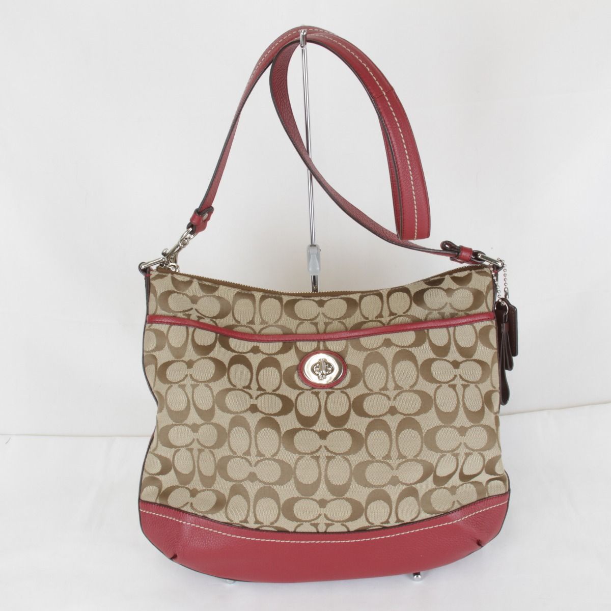 良品『USED』COACH【コーチ】 F24032 シグネチャー ショルダーバッグ 