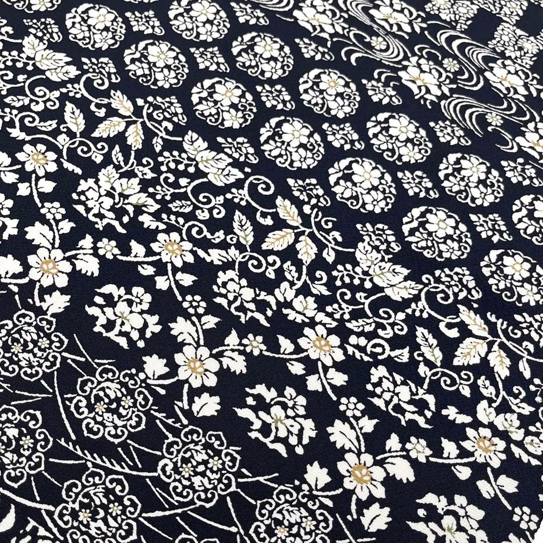 着物と帯 時流】T25937s◇正絹 反物◇丹後ちりめん 花うさぎ 未使用品 