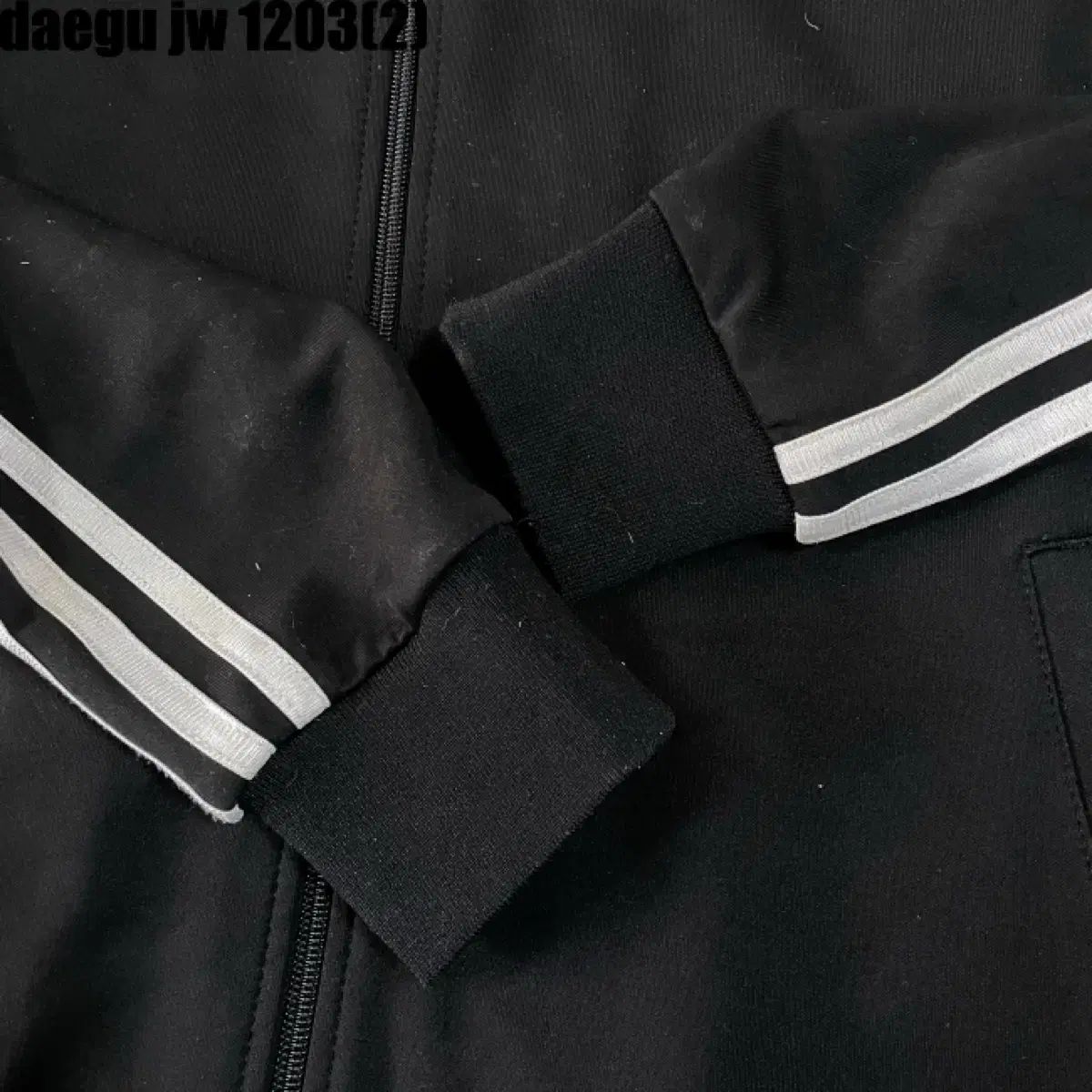 アディダス 3本線 トラック ジャケット ブラック 95 - メルカリ