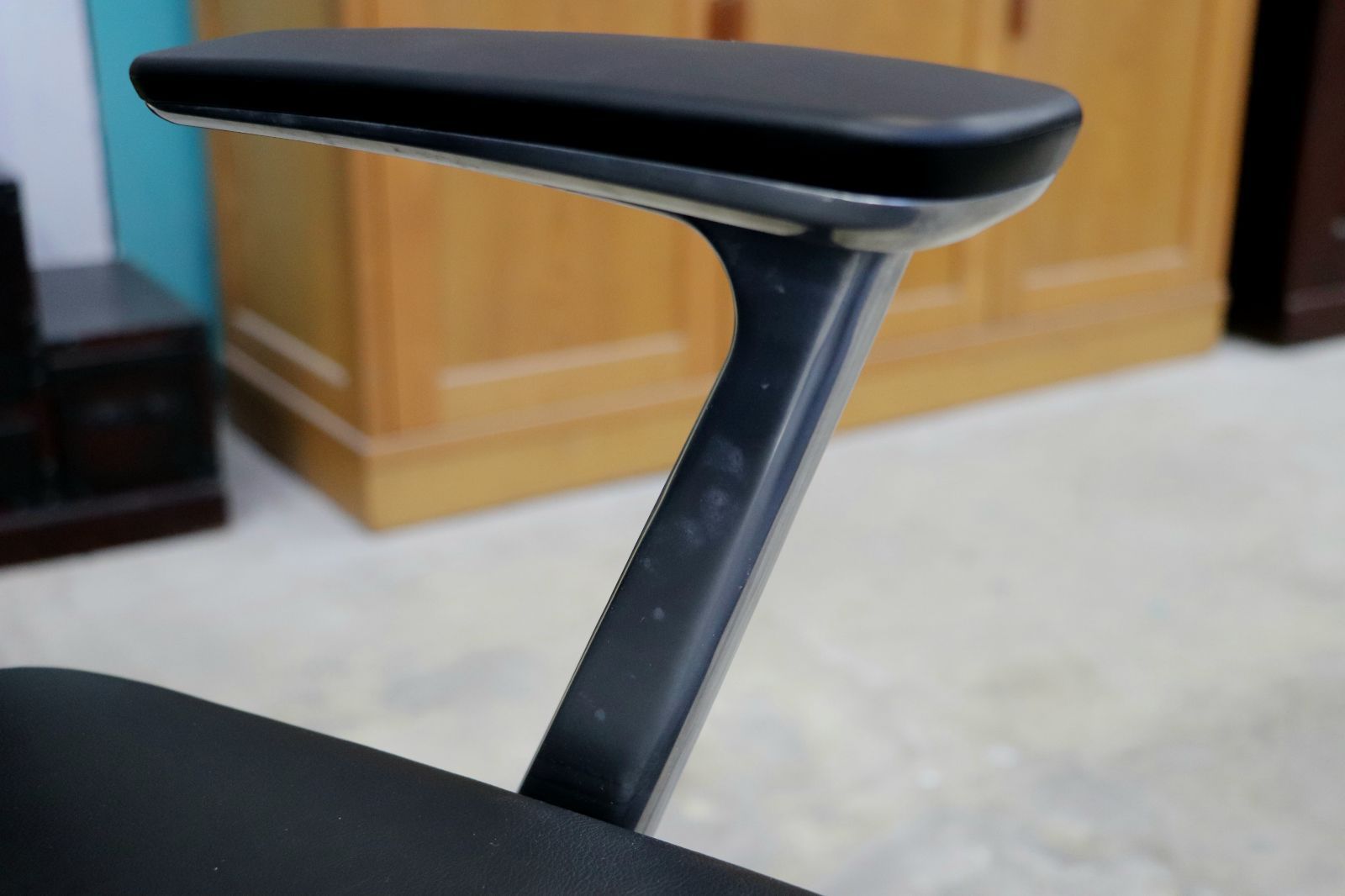 デスクチェア オフィスチェア