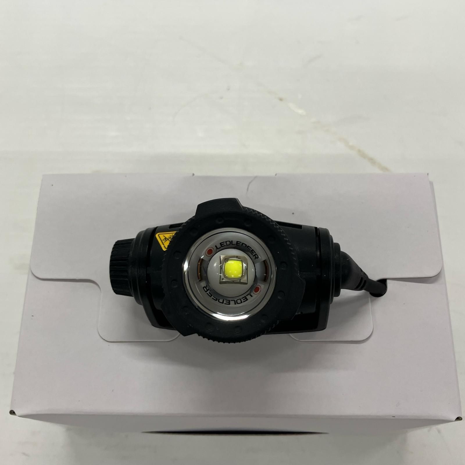 LEDLENSER ヘッドライト H7R CORE - メルカリ