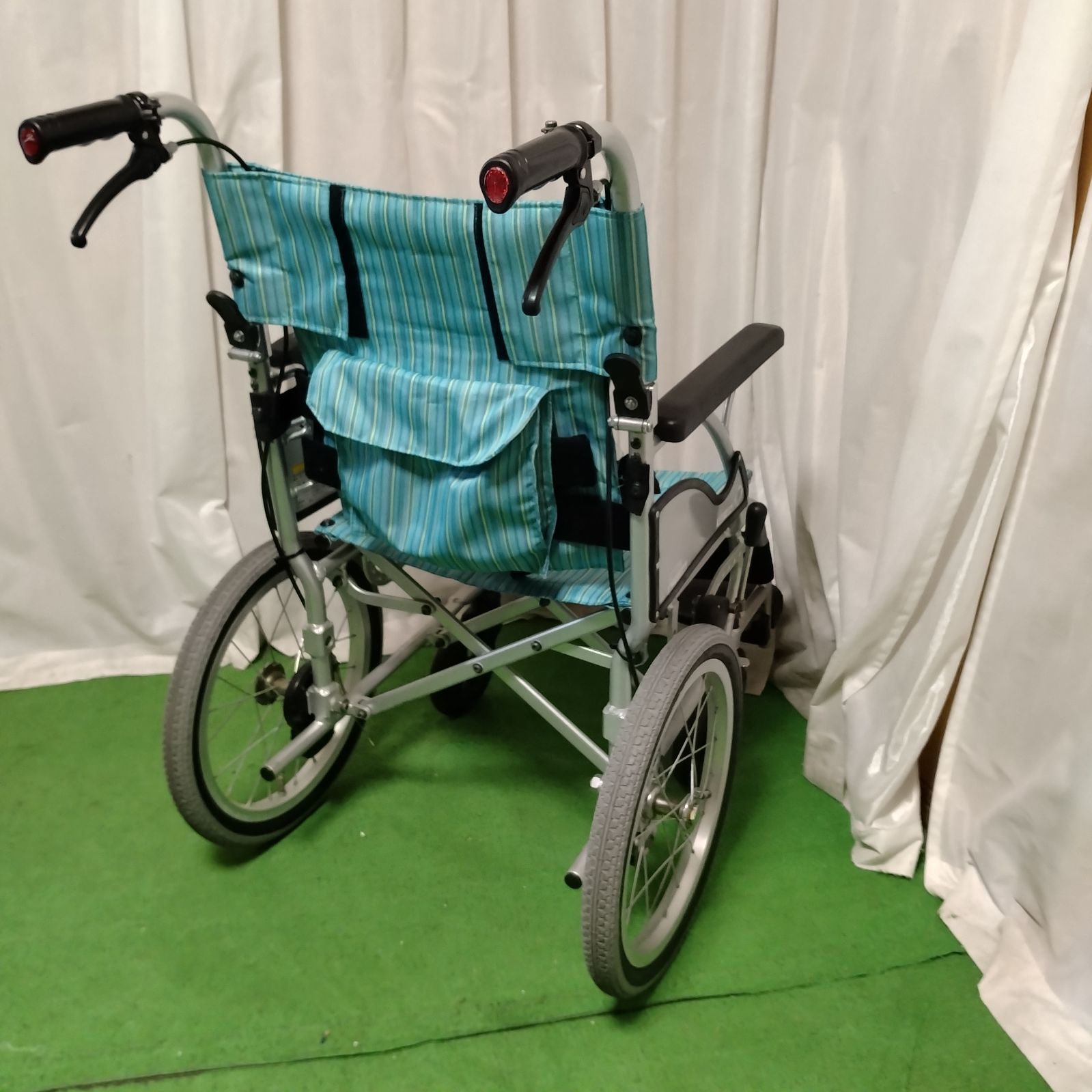 WC-12831 カワムラサイクル AYL 16-40 基本タイプ kawamura かわむら 介助型 介助式 車椅子 車イス 車いす 在宅介護 福祉用具 介護