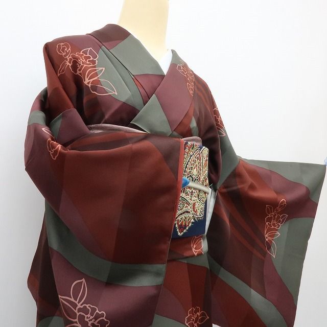  六花 RIKKA 正絹 椿 小紋 手縫い仕立て 着物 A 4091 小紋 着物