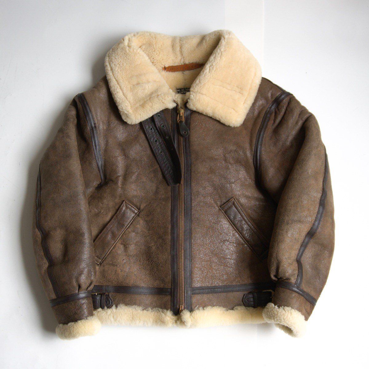 【希少】 AVIREX B-3 フライトジャケット38 ムートン レザー 美品】AVIREX【B-3 ムートンボンバージャケット】38 ブラウン