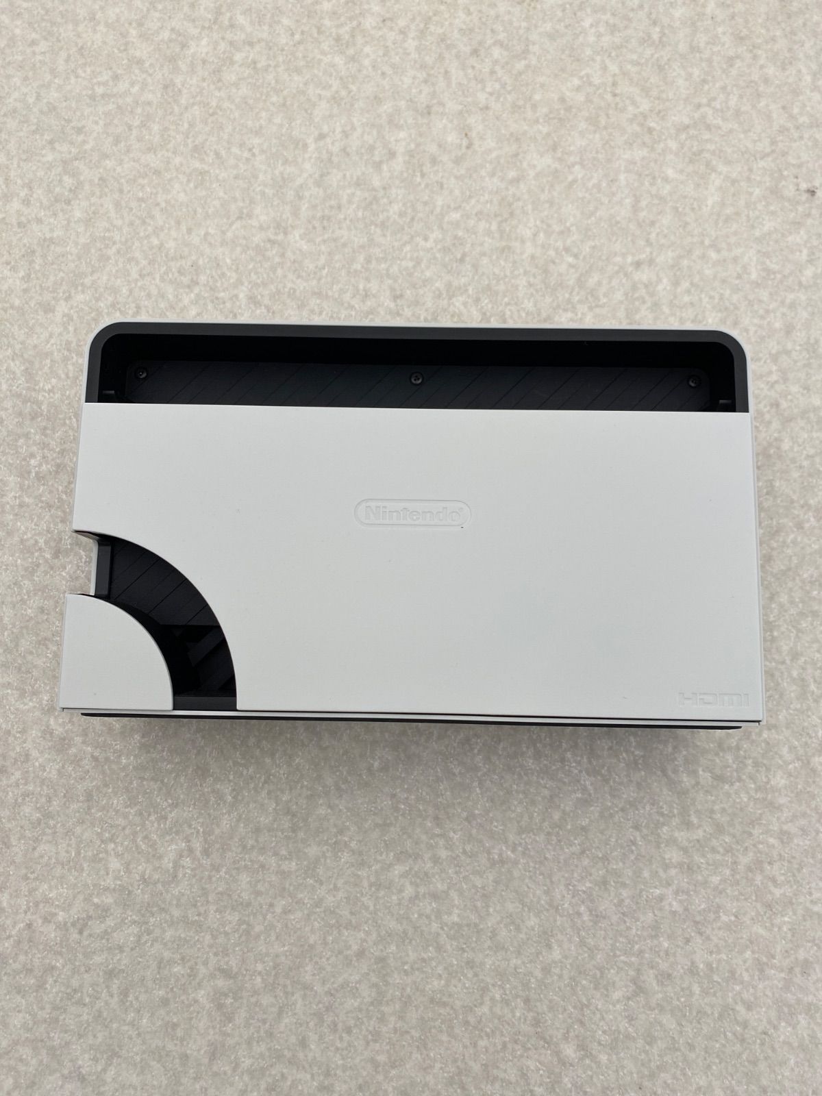 有機ELモデル ホワイト