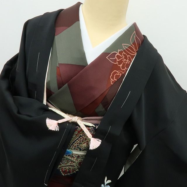 六花-RIKKA- 美品 正絹 羽織紐付き 南天 羽織 手縫い仕立て 着物 A4092