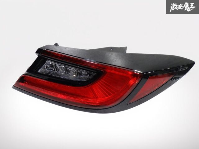 ☆保証付 即発送☆ 点灯OK トヨタ純正 ZN8 GR86 LED テールライト