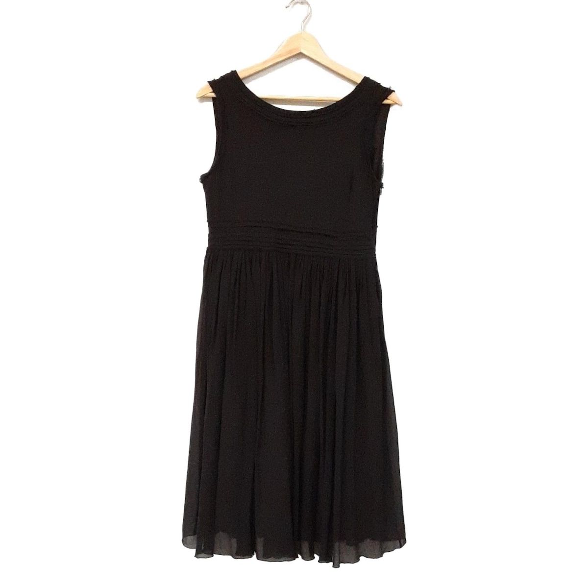 FOXEY フォクシー ワンピース サイズ38 M レディース 37822 黒 Vネック ノースリーブ ロング シルク